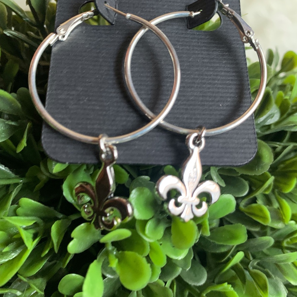 BOGO Silver tone earrings with Fleur de lis charm
Choose hoops or hanging